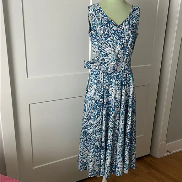 Samantha Sung Blue and White Patterned Midi Dress - Picture 2 of 15